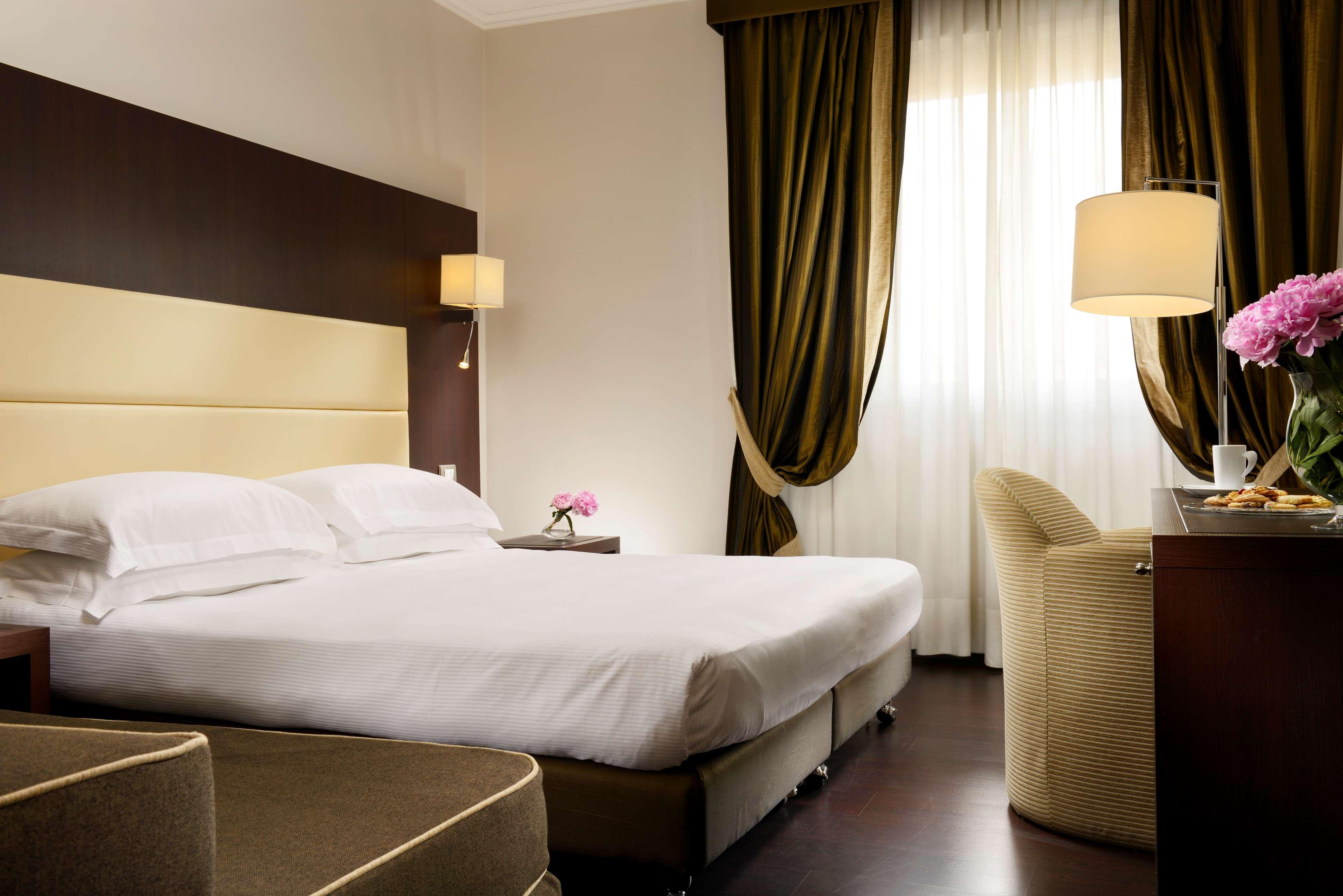 FH55 Grand Hotel Palatino Roma Esterno foto