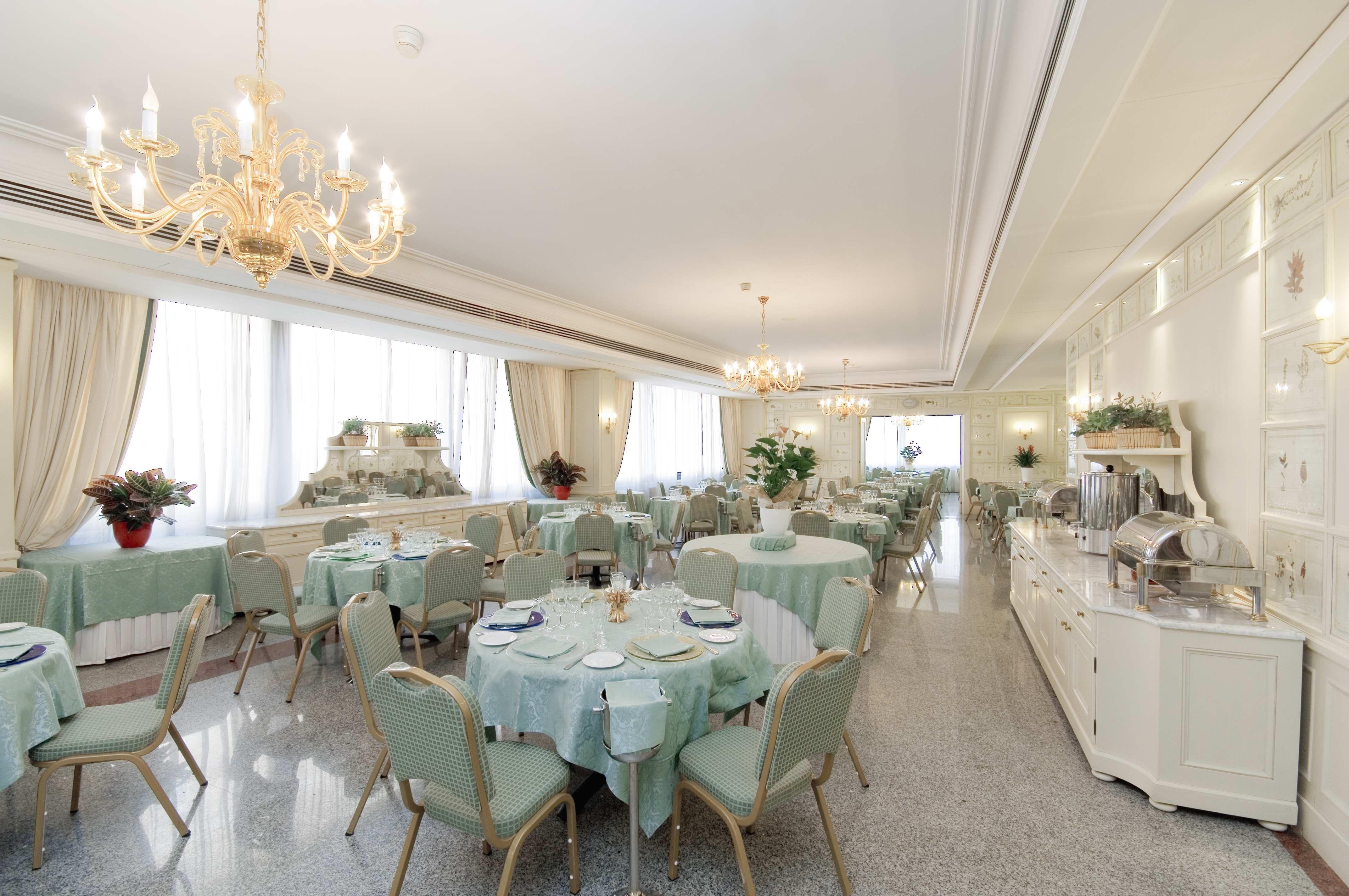 FH55 Grand Hotel Palatino Roma Esterno foto